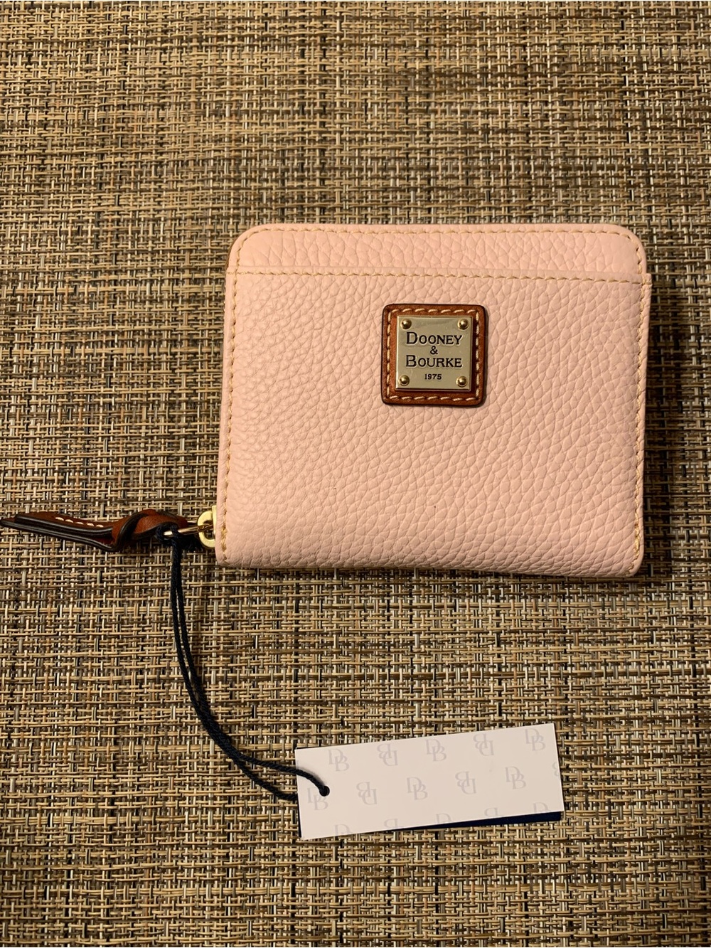 D&B Blush Zip Wallet